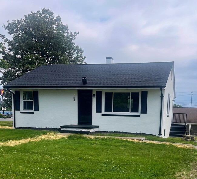2 Bedrooms / 1 Bath Brick home Johnson Cit... - 2 Bedrooms / 1 Bath Brick home Johnson Cit...