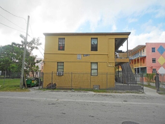Photo - 1756 NW 2nd Ct Apartments