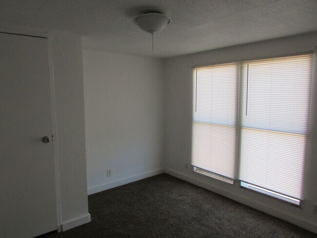 Photo - 2 Bedroom 2 Bath Manufactured Home