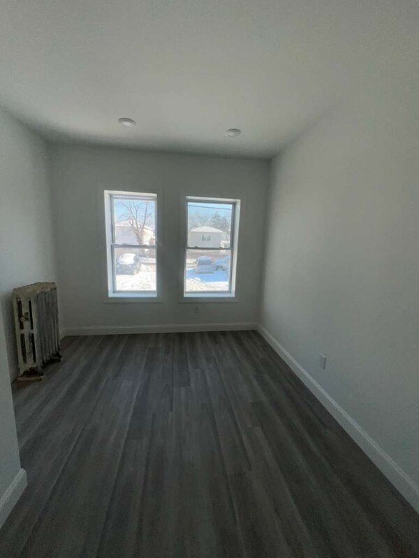 Photo - 559 Broadway Unidad 2