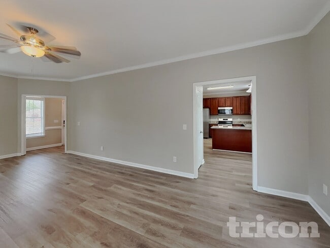 Photo - 156 Meadow Loop Dr