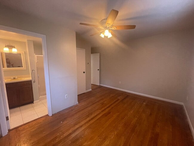 Photo - 24 S John St Unit Front