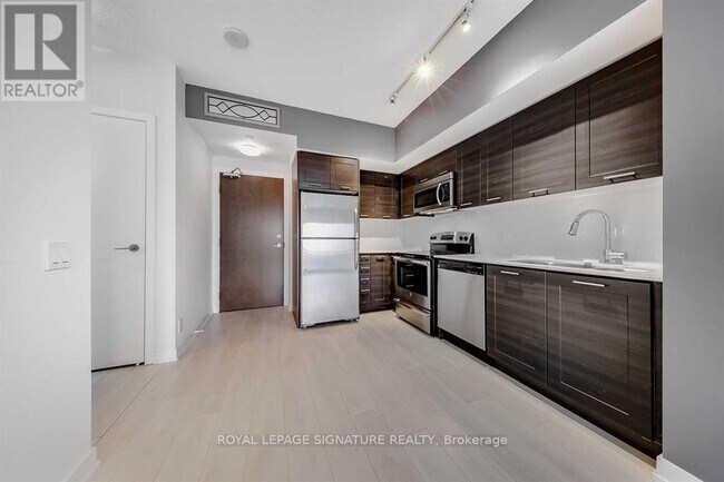 Photo - 2200 Lake Shore Blvd W Unit 1003