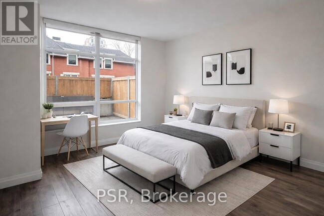 Photo - 399 Queen St S Unit 112