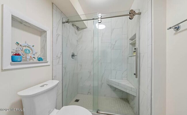 Photo - 901 N Lake Park Blvd Unit 403