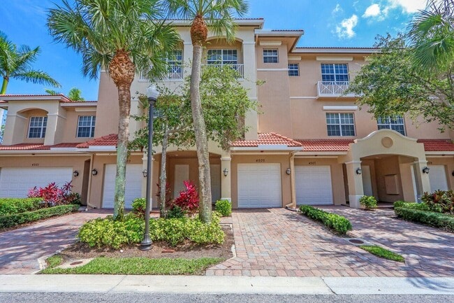 Building Photo - 4505 Artesa Way S Rental
