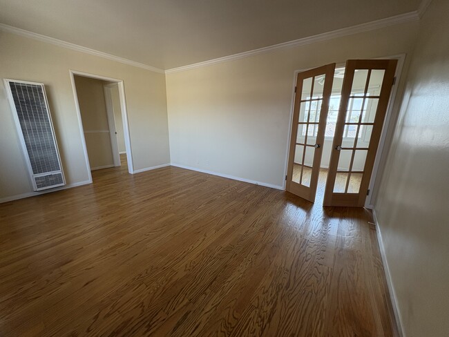 204 W Fairview Ave Unit B