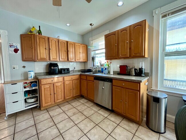 Photo - 83 Wensley St Unit 3