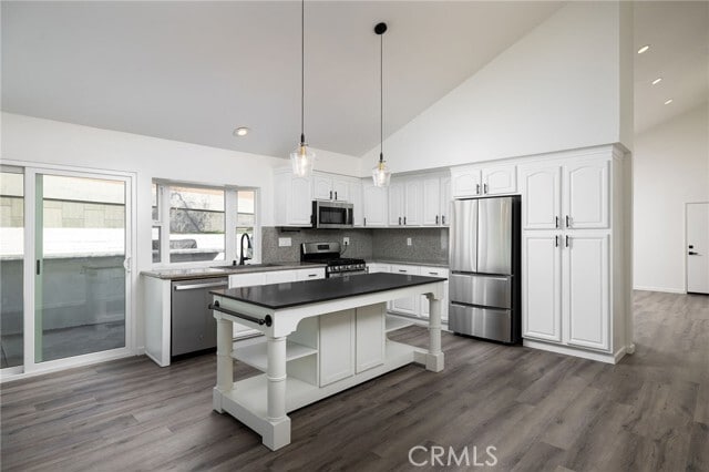 Photo - 24871 Overland Dr