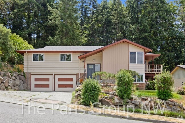 Building Photo - Lovely 2025 Remodeled Shoreline 4BR in Ric... Rental