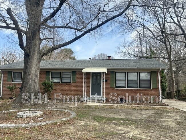 Photo - 626 Memphis St