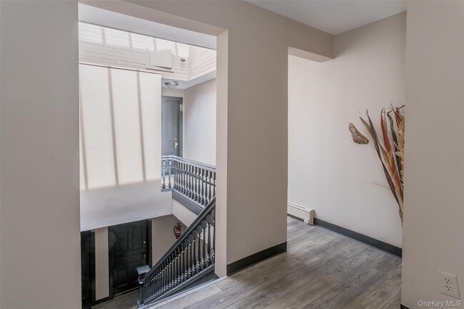 Photo - 31 Main St Unidad PH