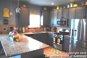 Photo - 509 Whittmen Ave