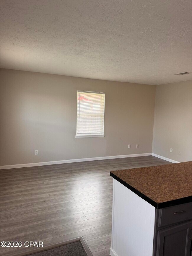 Photo - 6218 Hilltop Ave