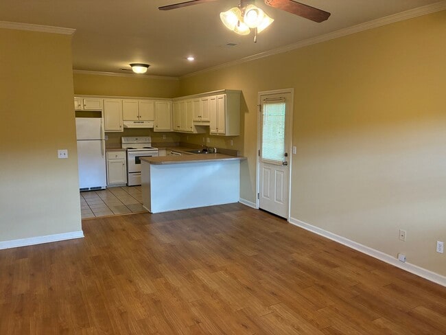 Photo - 97 Cypress Gln