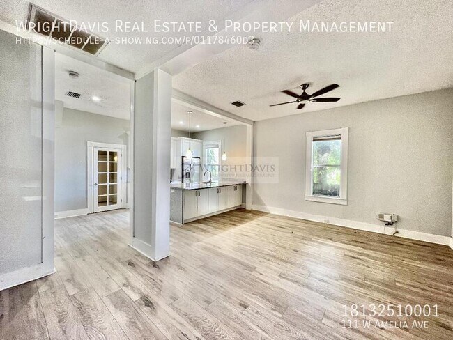Photo - 111 W Amelia Ave