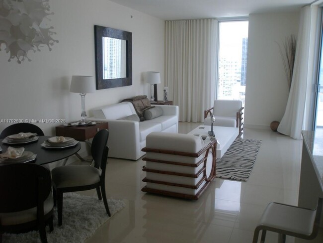 Photo - 185 SW 7th St Condo Unit 2212