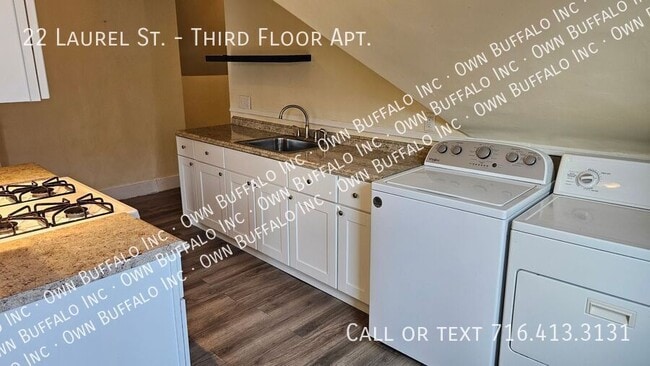 Photo - 22 Laurel St Unidad Third Floor Apt.