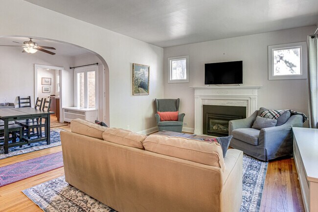 Photo - 757 Clayton St Unidad ID1386234P