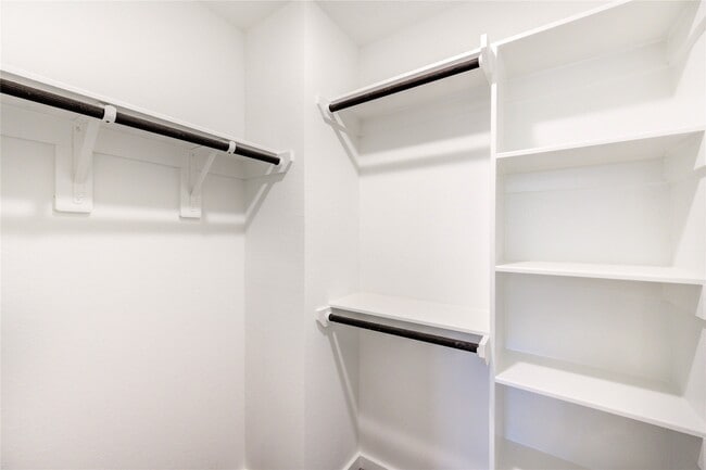 Building Photo - 11910 Carvalho Dr