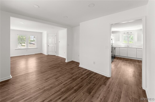 Photo - 8521 Sheridan Dr