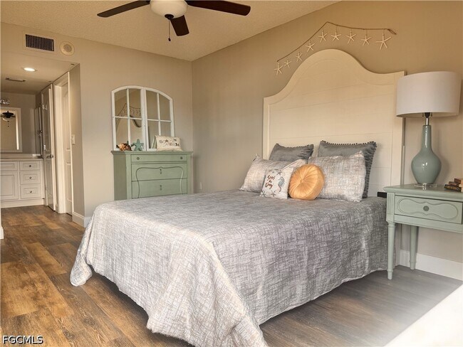 4510 N Key Dr Unit 102