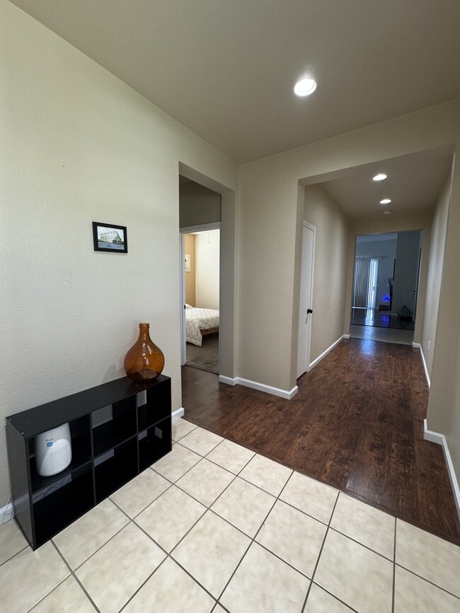 Photo - 5548 Ravine Ct