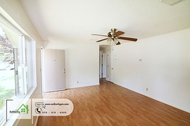 Photo - 2121 Deimos Ct