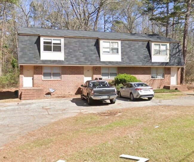 Photo - 226 Highland Park Dr Unit 228B