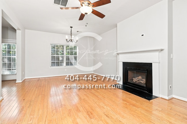 Photo - 1509 Rachel's Ridge NW