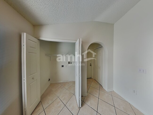 Photo - 784 Lake Doe Blvd