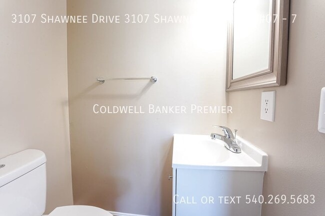 Photo - 3107 Shawnee Dr Unit 7