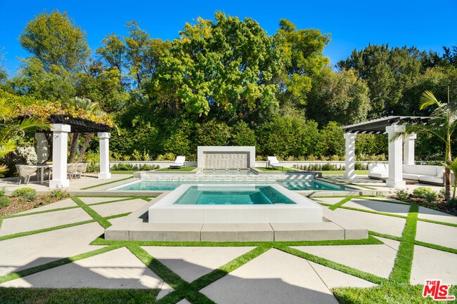 Photo - 4608 Westchester Dr