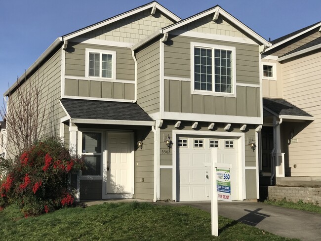 Beautiful 3 Bed/2.5 Bath Home in VAN MALL ... - Beautiful 3 Bed/2.5 Bath Home in VAN MALL ...