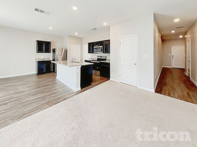 144 Peony Ln.