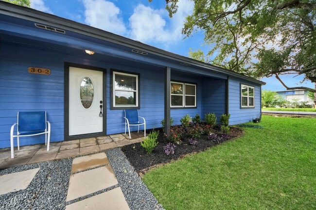Building Photo - 302 County Park Dr