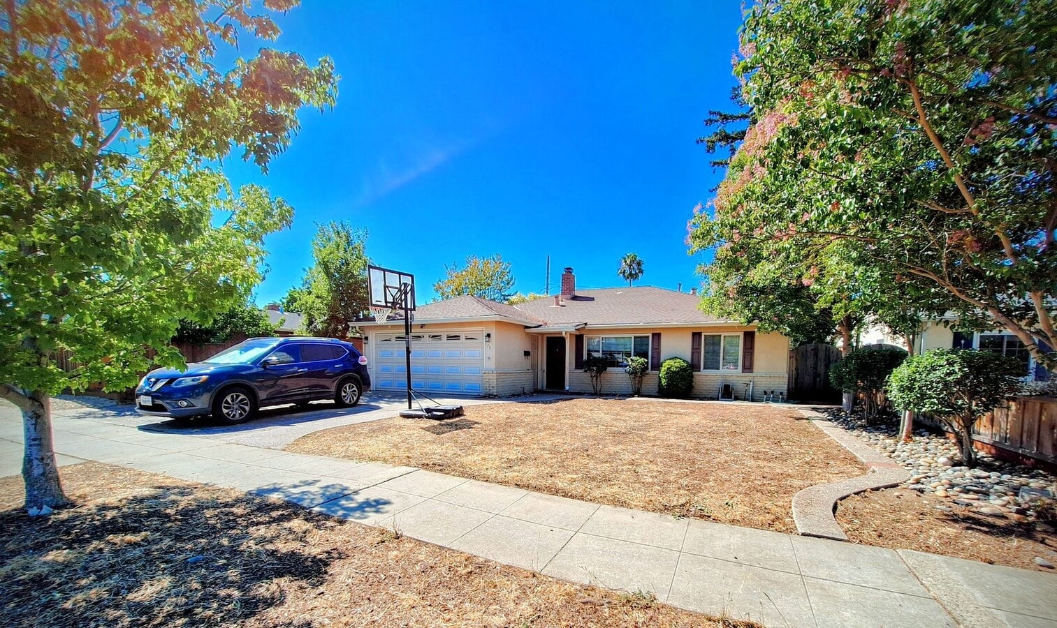 COMING SOON! Beautiful Single Story House ... - COMING SOON! Beautiful Single Story House ...