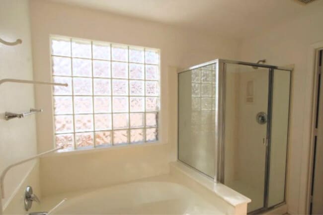 Photo - 4861 S Vista Pl