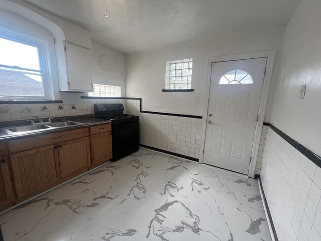 Photo - 8955 Mayfield Ct