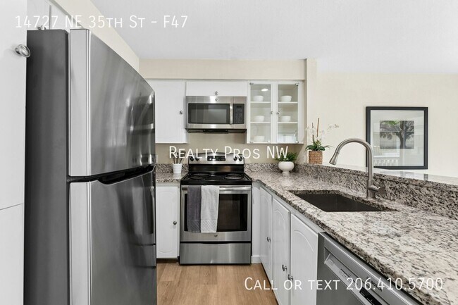 Photo - 14727 NE 35th St