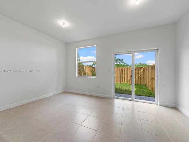 Photo - 1538 SE 27th Rd