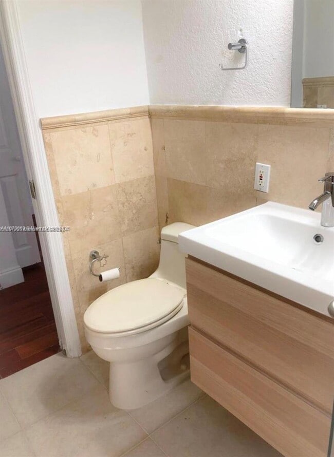 Photo - 7334 Harding Ave Unit 9