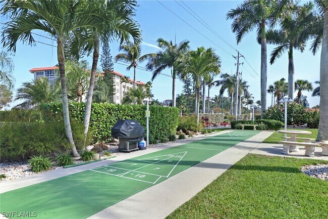 Photo - 25870 Hickory Blvd Unidad 405