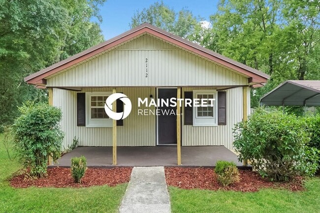 Building Photo - 3 Bedroom Pet-Friendly Home in BESSEMER, A...