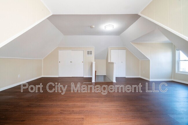 Photo - 5327 Wesley Ave