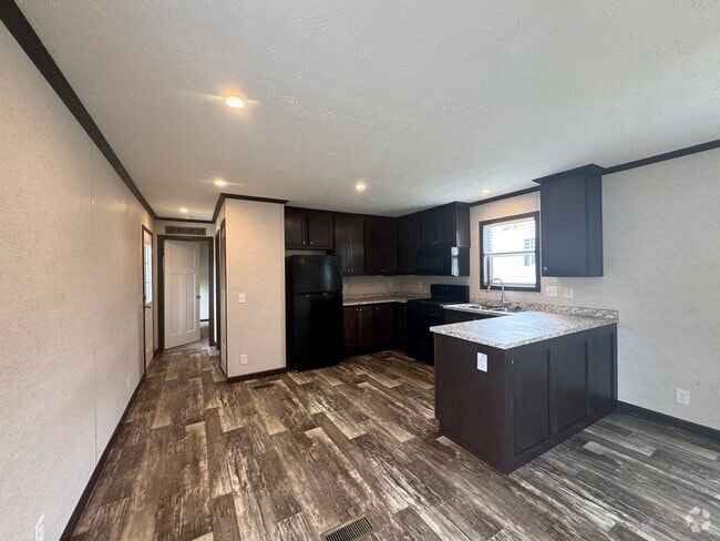 Building Photo - 72 Borman Ave Rental