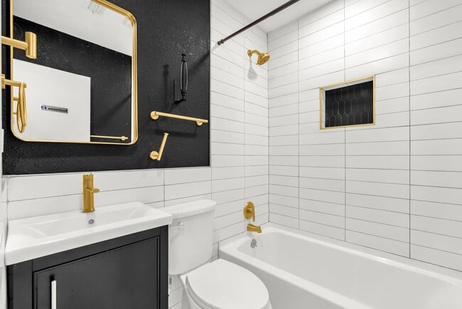 Photo - 1260 Seminola Blvd