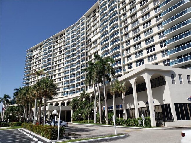 Photo - 3800 S Ocean Dr Unit 821
