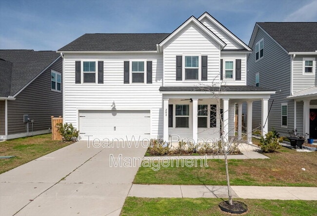 Photo - 208 Evergreen Ave House