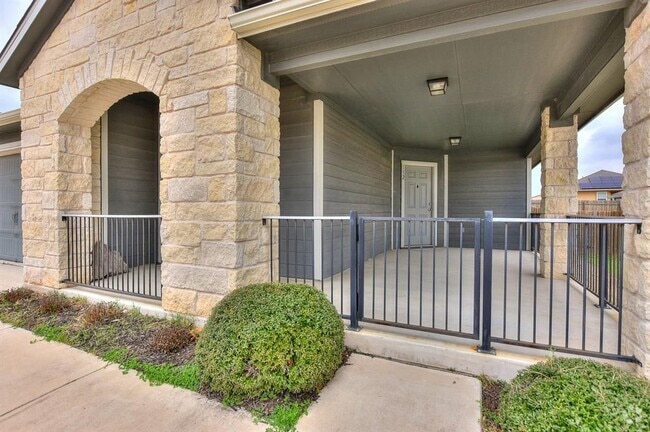 Building Photo - 132 Denton Dr Rental